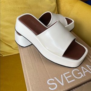 Alohas platform sandals - vegan leather white (US 6.5)